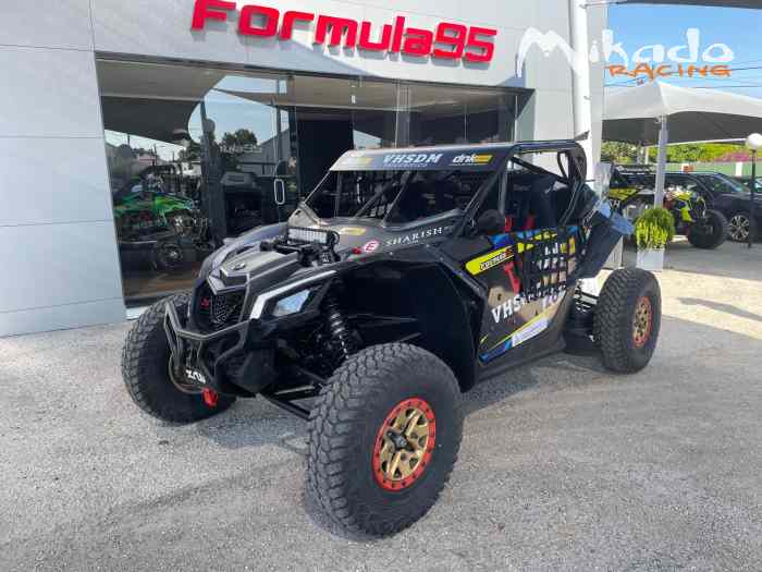 Can-Am Maverik X3 by South Racing 0