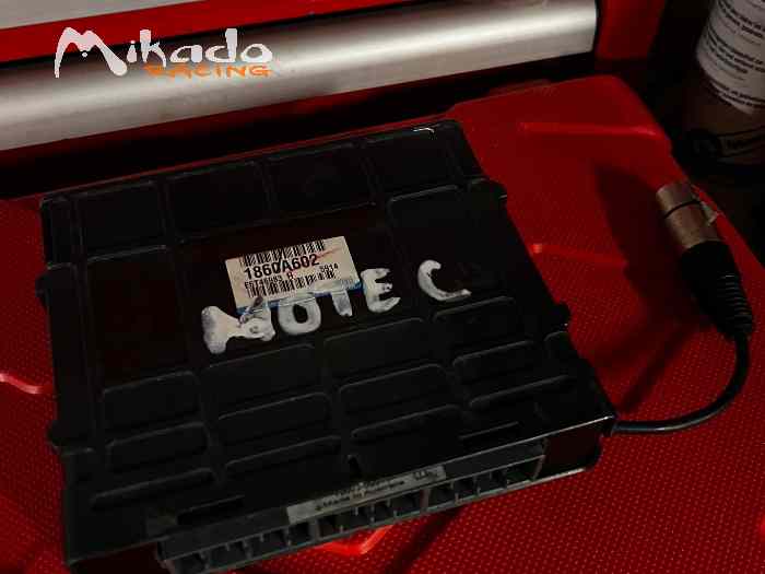 Boîtiers MOTEC M800 et gestion ponts Mitsubishi