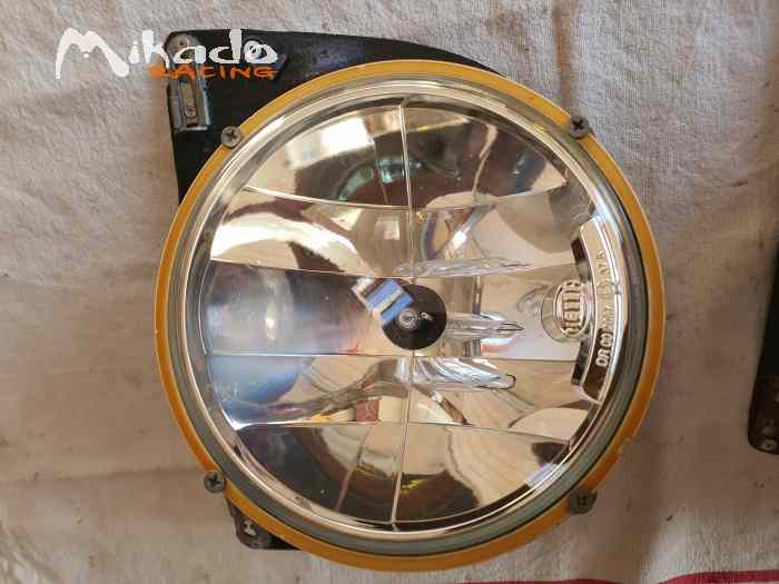 Phares de virage Hella Skoda R5 ou S 2000 2