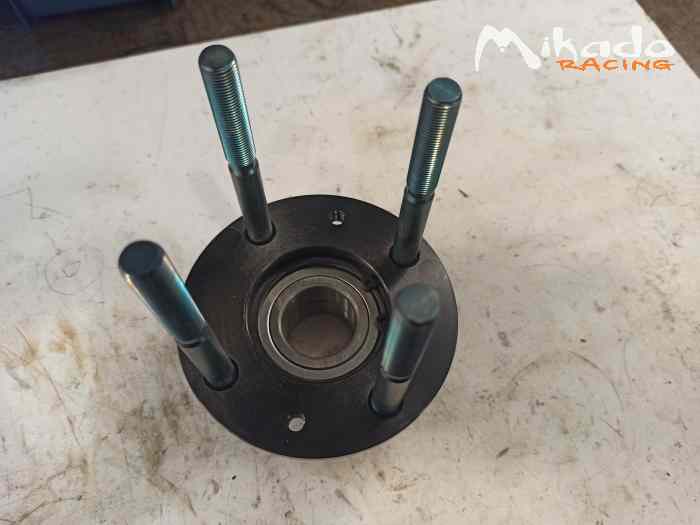 Moyeu arrière Clio gr.A complet 0