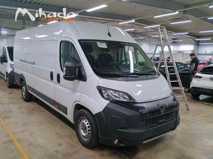 Camion d’assistance BOXER L4H2 180 BlueHdi auto 0