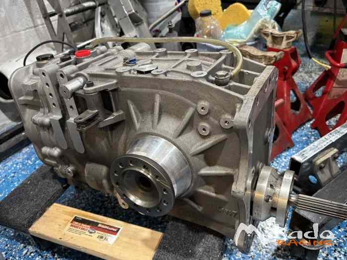 Hewland JFR-200 4 speed