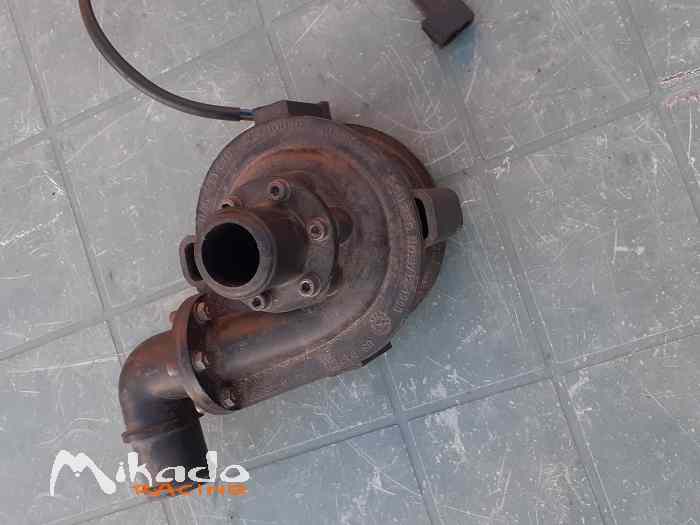 Pompe à eau électrique