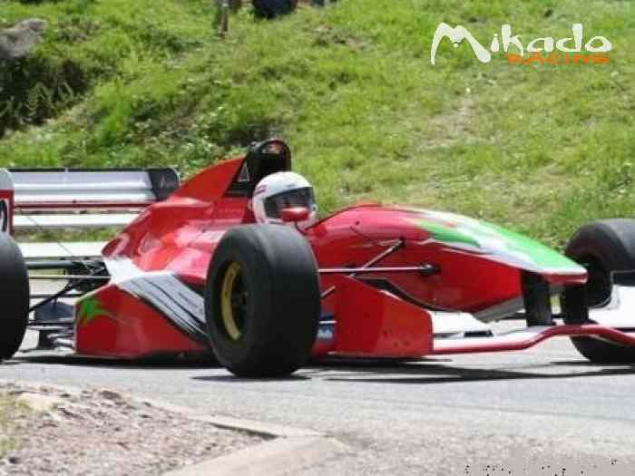 F3000 REYNARD 1