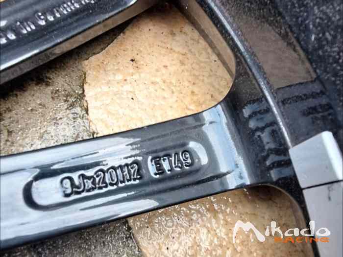 2 jantes Mercedes AMG 20 pouces 2