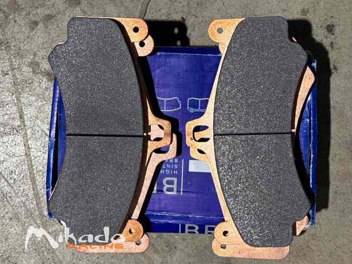 Lot compétition rallye / circuit – Porsche 997 GT3 CUP – jantes BBS center-lock + pneus Michelin + pièces neuves 2