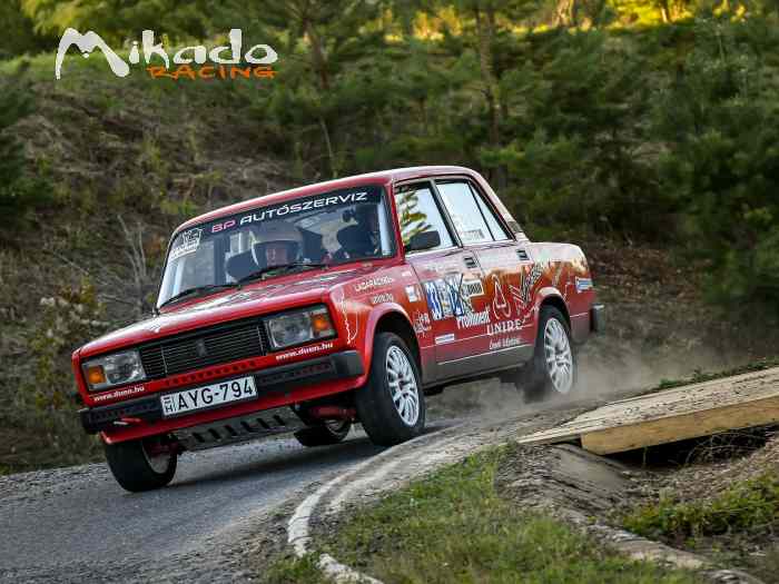 Lada 2105 rally car