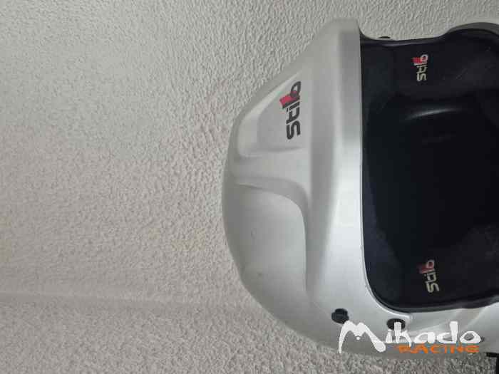 Snell SA 2010 plus homologuer ! 4