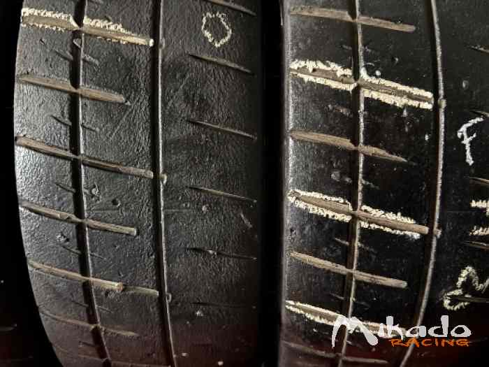 Pneus en 17 Michelin H30 M20 2