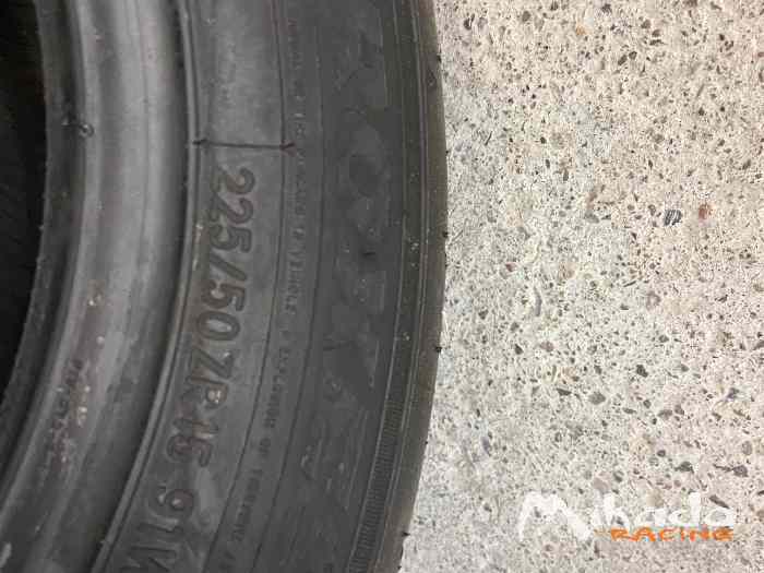 Pneus semi slick neufs Toyo Proxes R888R 1
