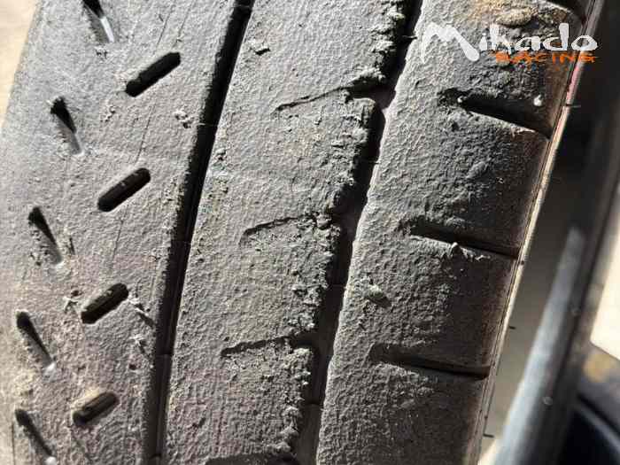 PNEUS MICHELIN – photo 2 sur 3