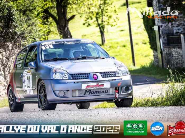 clio top f2000
