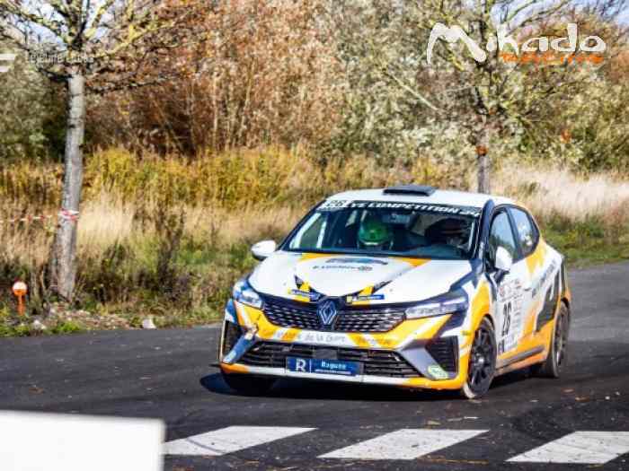 Louez une clio rc5 pour le rallye bonaguil 2026 1