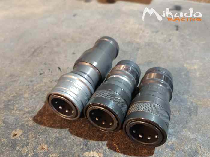 STAUBLI SPT12 Remplissage carburant FIA – photo 2 sur 3