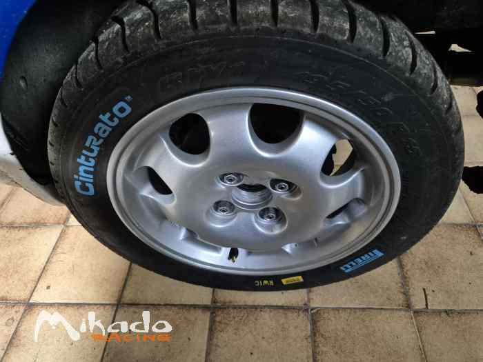 Pneu pirelli 15