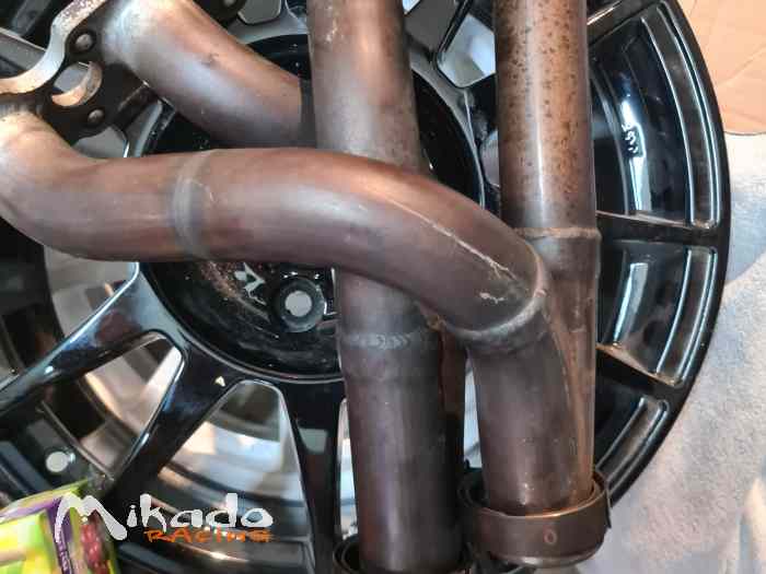 Recherche collecteur clio 1 identique à la photo