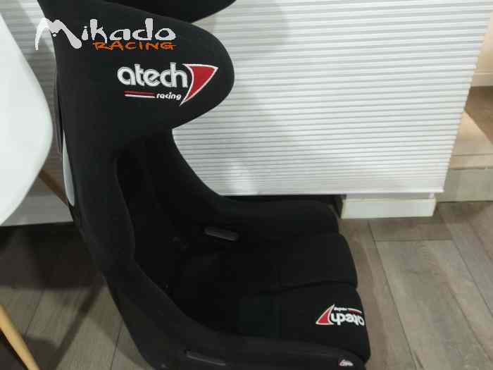 Bacquets atech a oreilles 1