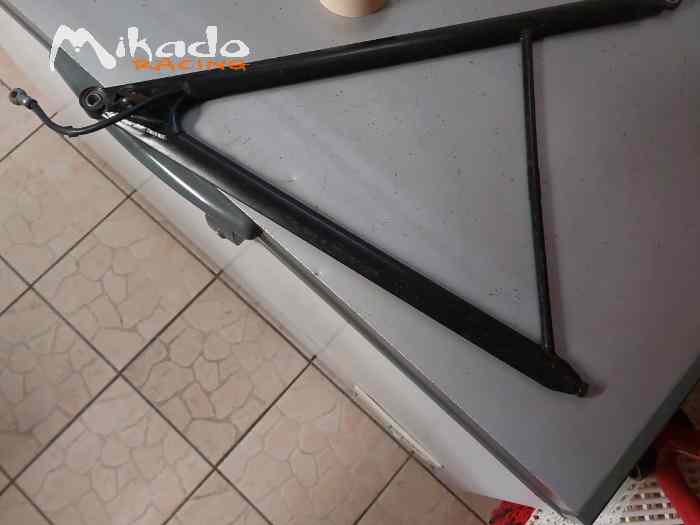 Recherche triangle F399 AV INF D