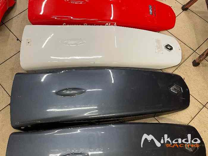 Lot pièce formule Renault Tatuus fr2000 – photo 4 sur 4