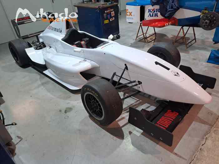 formule renault FR2000 année 2004 2