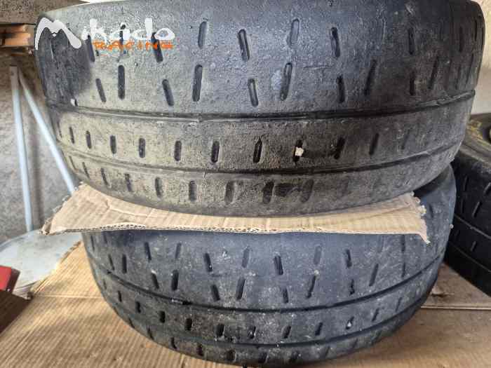 Pneu pirelli 15
