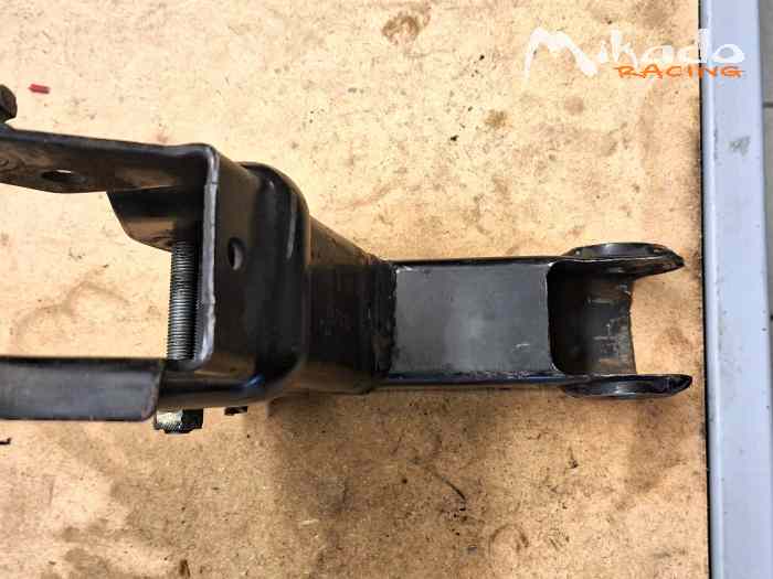 Supports moteur clio grA ou cup – photo 4 sur 4