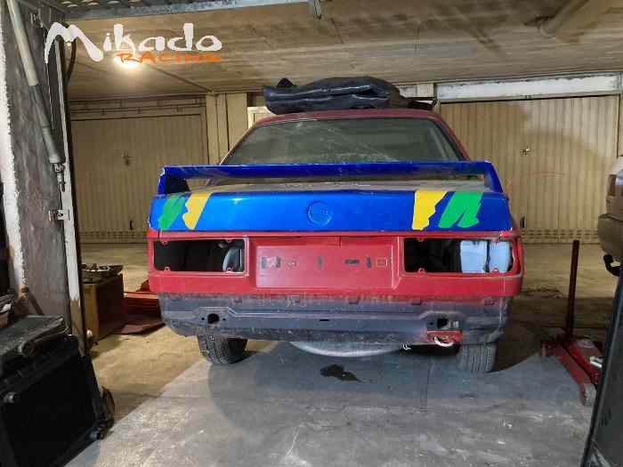 BMW M3 e 30 – photo 2 sur 4