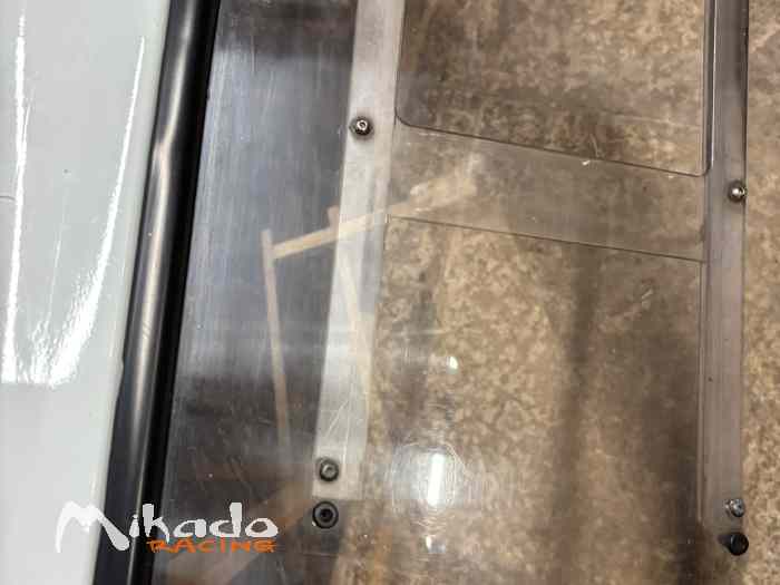 Des Portes en plastique Clio 3 4