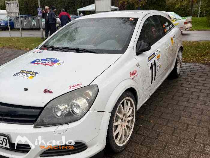 Opel Astra GTC Z20LEH Rally 5
