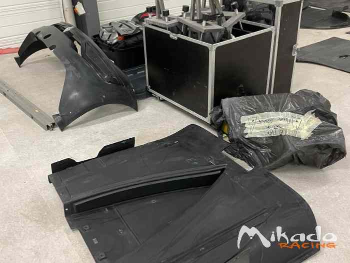 Pièces détachées - SPARE PARTS - Renault RS01 - R-ace GP 2