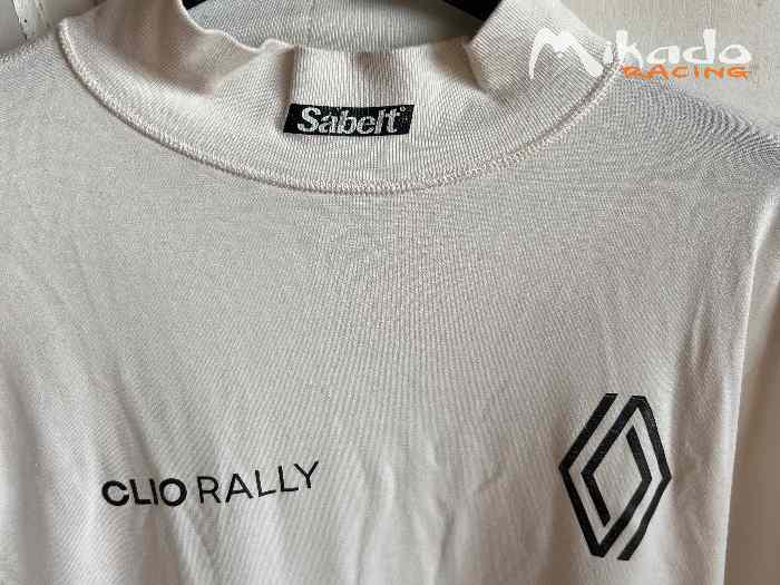 Haut SABLET RENAULT OFFICIEL 2