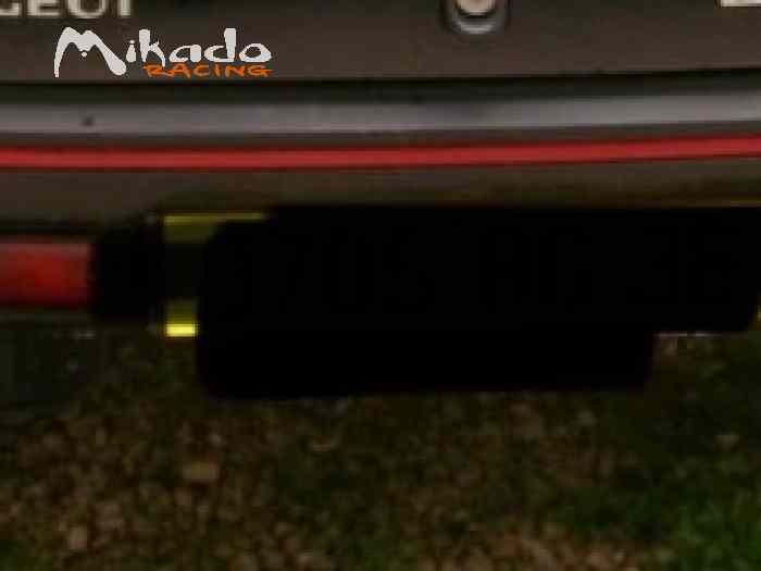 Jupe arrière 205 gti