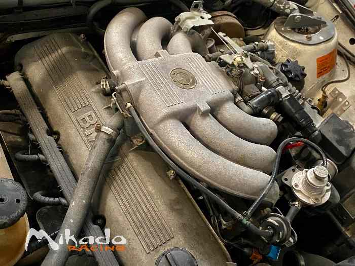 Moteur bmw 325i e30