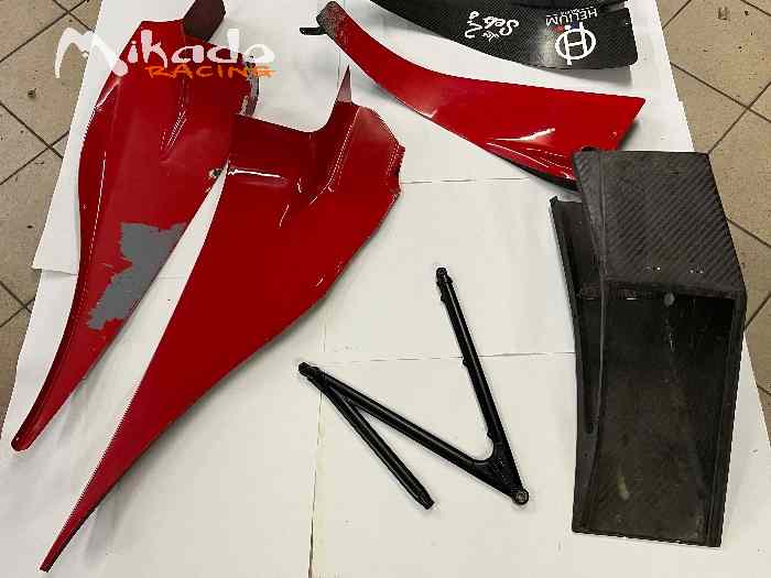 Lot pièce formule Renault Tatuus fr2000 – photo 2 sur 4