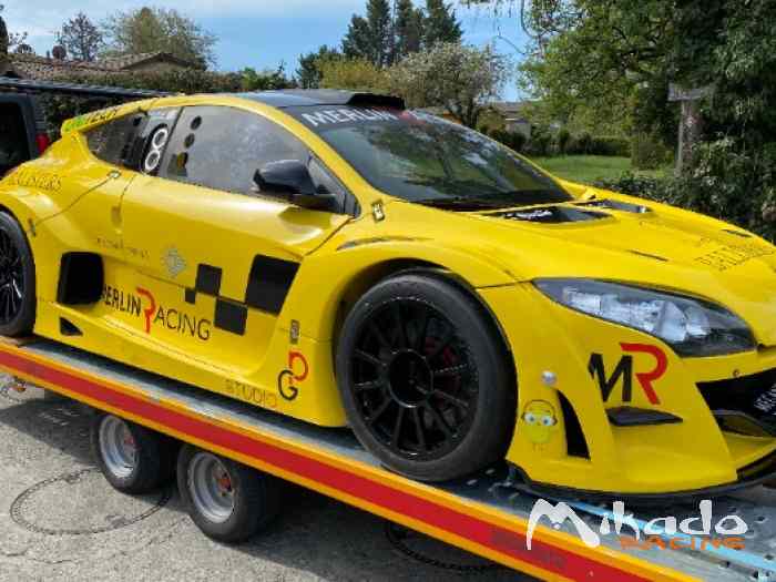 Renault Mégane Trophy V6 4