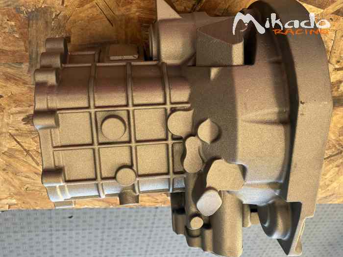 CARTER DE BOITE CLIO SUPER 1600