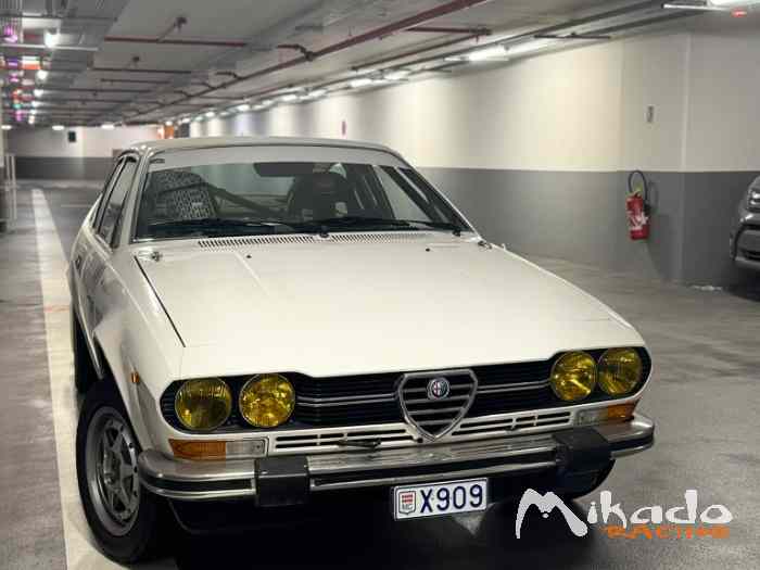 vends Alfa Romeo gtv gr1 1