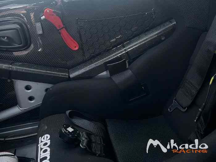 Siège baquet sparco et harnais 2