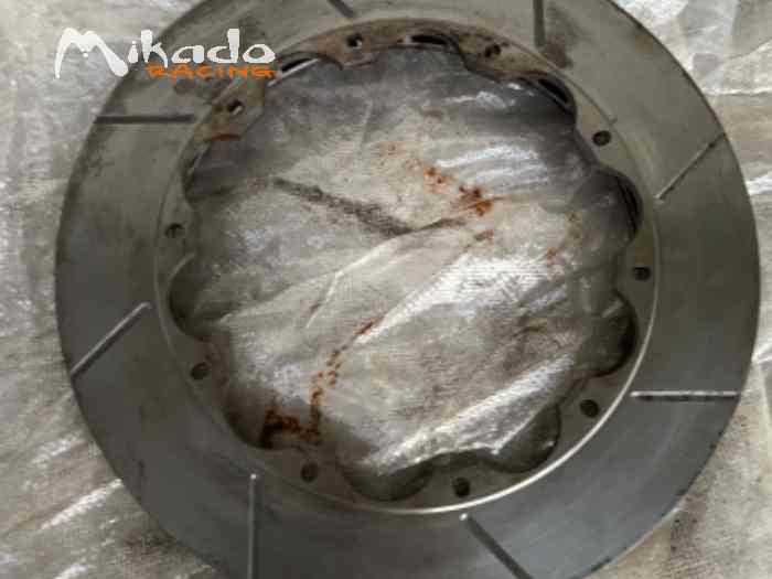 2 disques neufs 370mm et 32mm 2