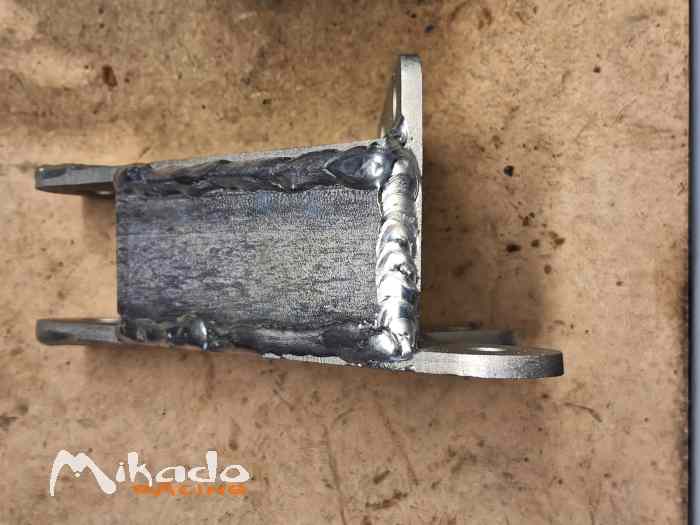 Supports moteur clio grA ou cup – photo 3 sur 4