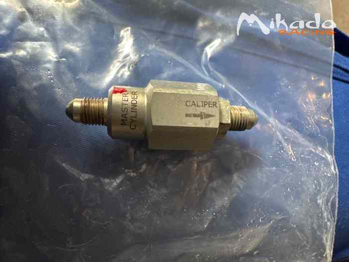 Valve Anti Knockoff Clio Rally3