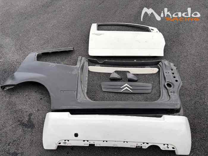 Lots C2 R2 MAX ( Pièces / Carrosserie) – photo 2 sur 2