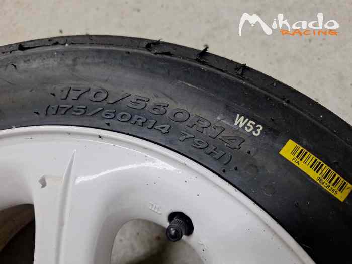 Deux pneus hankook W53 3