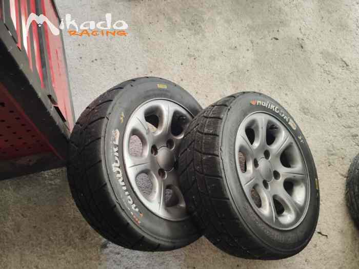 Pneus hankook w51 0