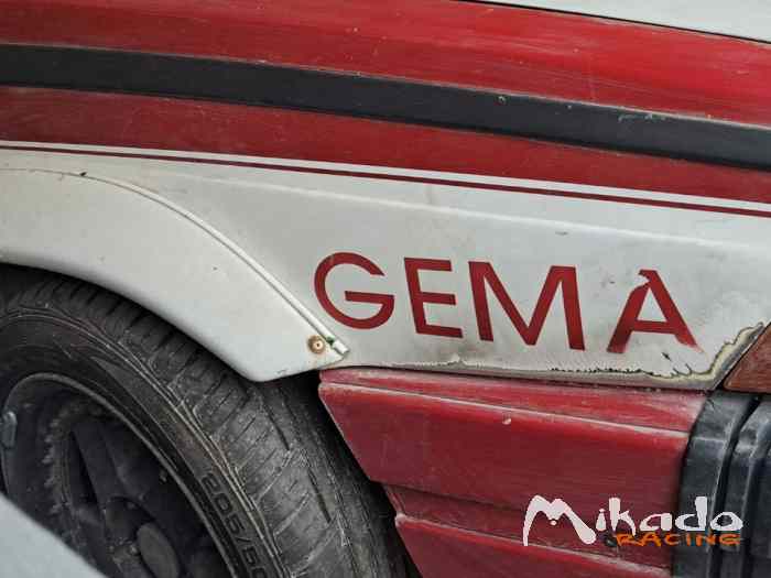 Vends Alfa Romeo 75 V6 groupe A – photo 2 sur 2