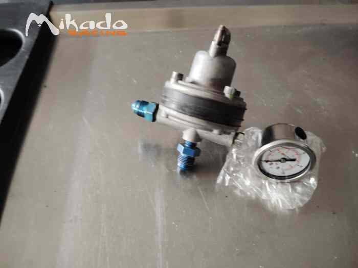 Régulateur essence et mano