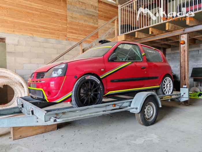 Clio f2000 14 – photo 2 sur 2
