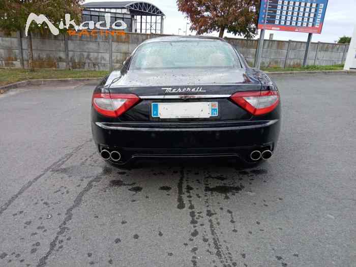 A vendre Maserati grand turismo 5