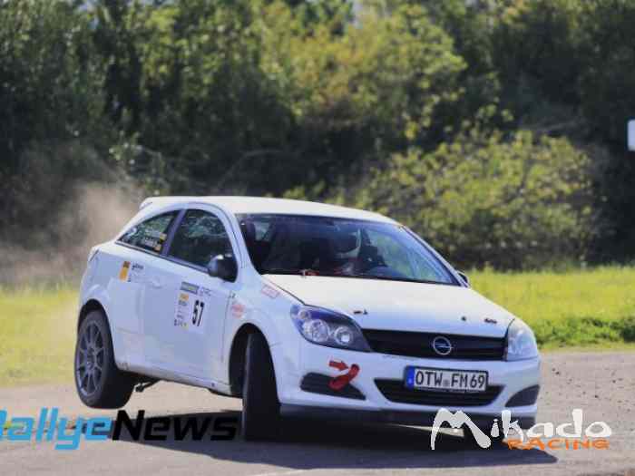 Opel Astra GTC Z20LEH Rally