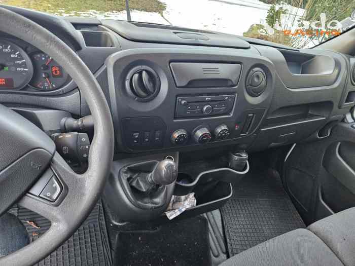 Fourgon d’Assistance Renault Master 2.3 dci 145cv l3h2 Grand Confort 02/2019 4